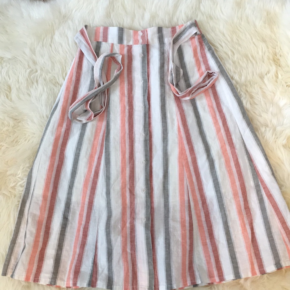Spring skirt midi length